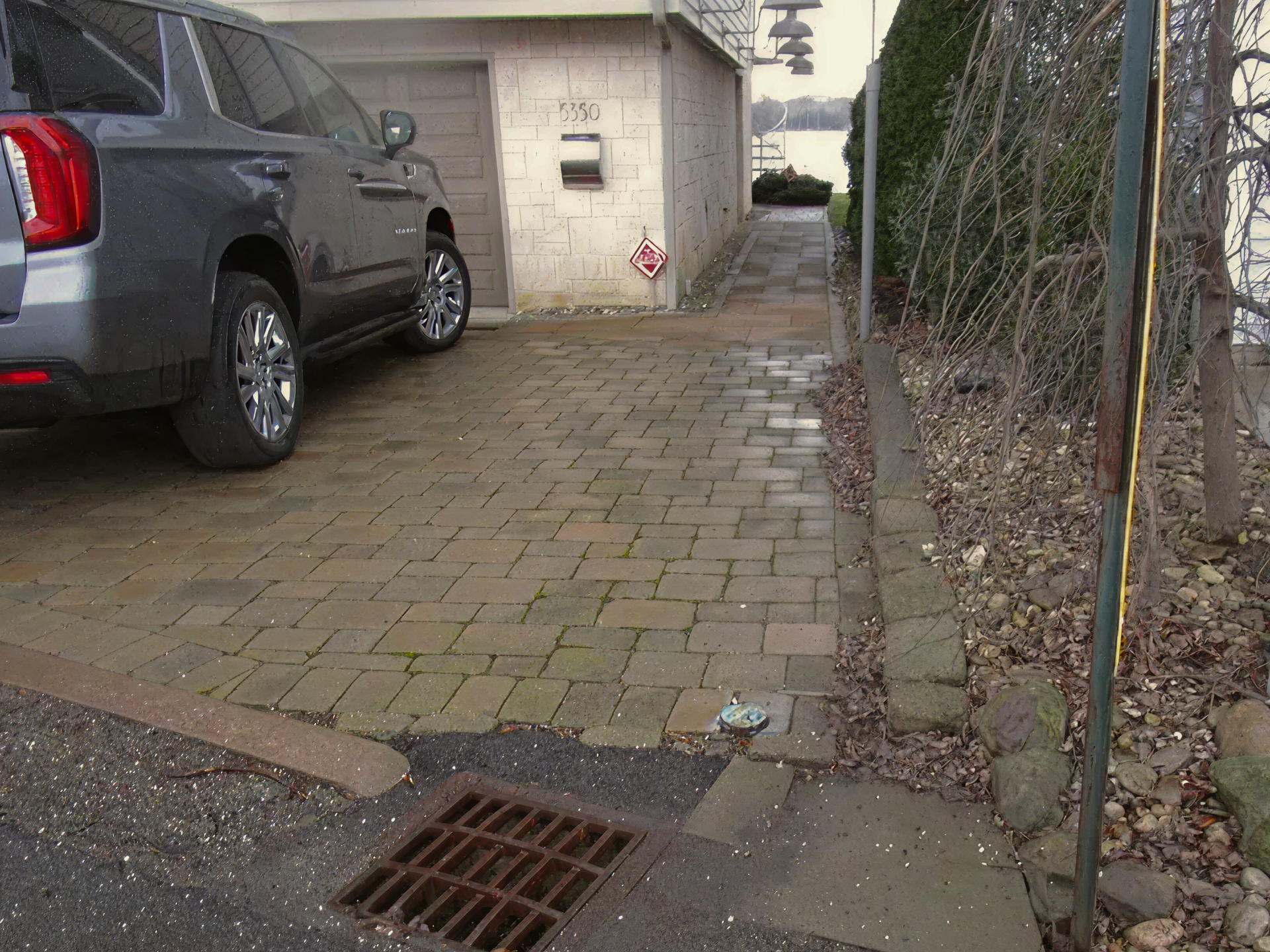 driveway before upgrade